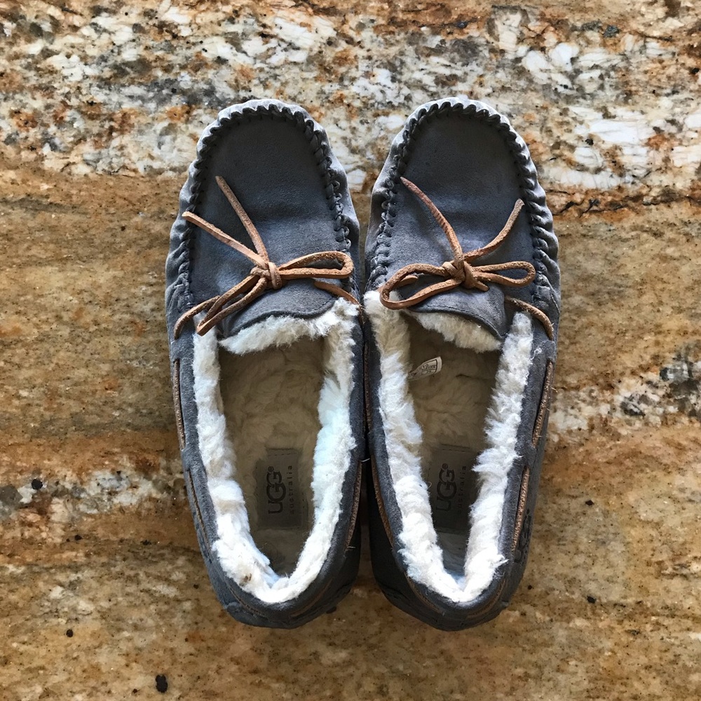 UGG Dakota Slipper